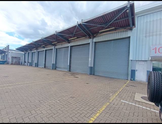 2,875M² WAREHOUSE TO LET IN NEW GERMANY